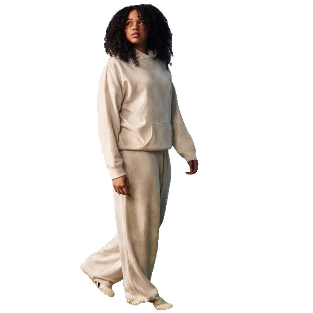 Women's oversized loungewear two-piece set with hooded sweatshirt and wide-cut sweatpants StylebySassy