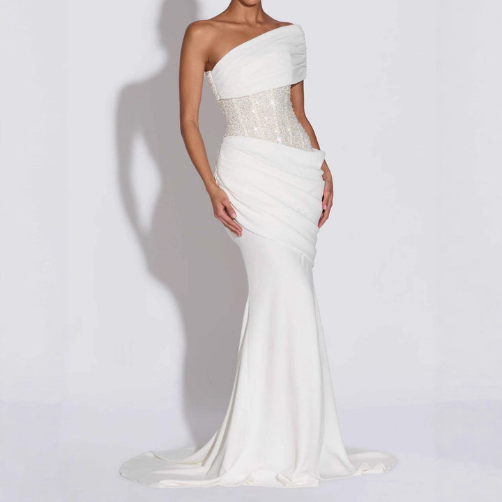 Women's Elegant and Figure-hugging Evening Dress with Asymmetrical Neckline StylebySassy
