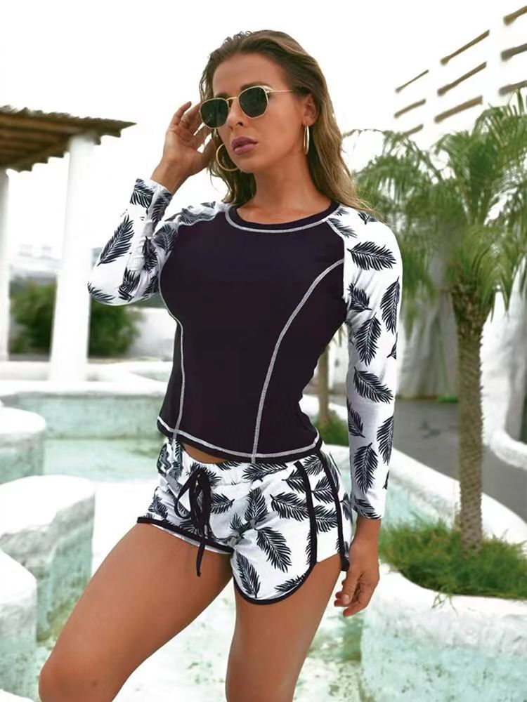 Women Long Sleeve Surf Swimsuit with Floral Pattern StylebySassy