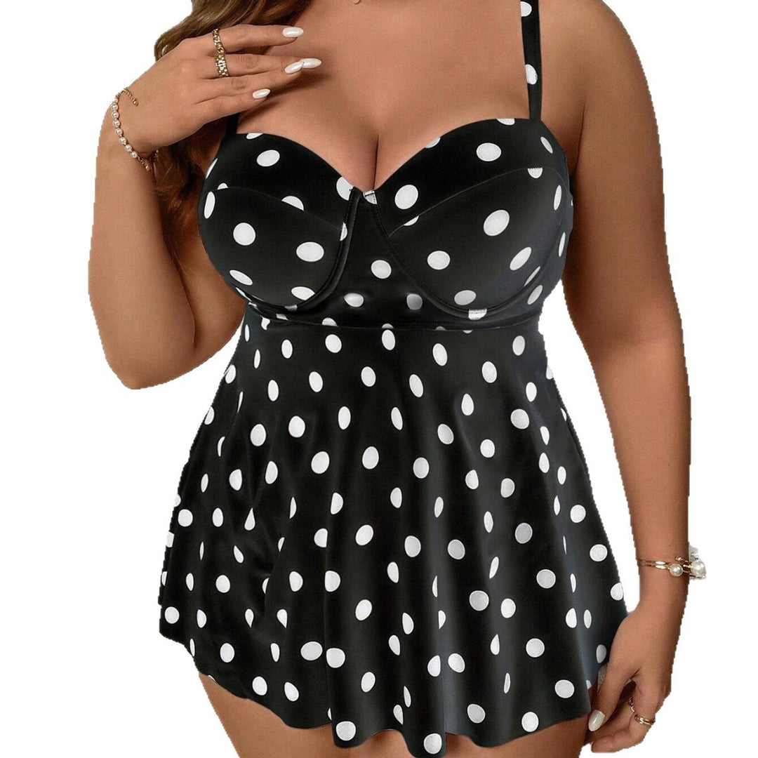 Women's tankini with form-fitting skirt and polka dots StylebySassy