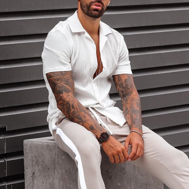 Men's airy beach shirt made of linen blend with lapel collar and open button placket StylebySassy