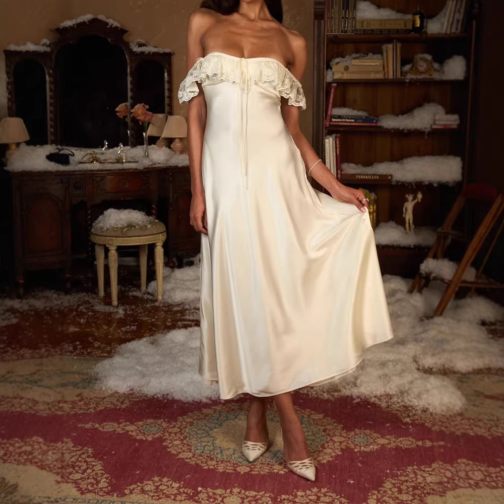 Women Elegant floor-length dress with lace trim StylebySassy