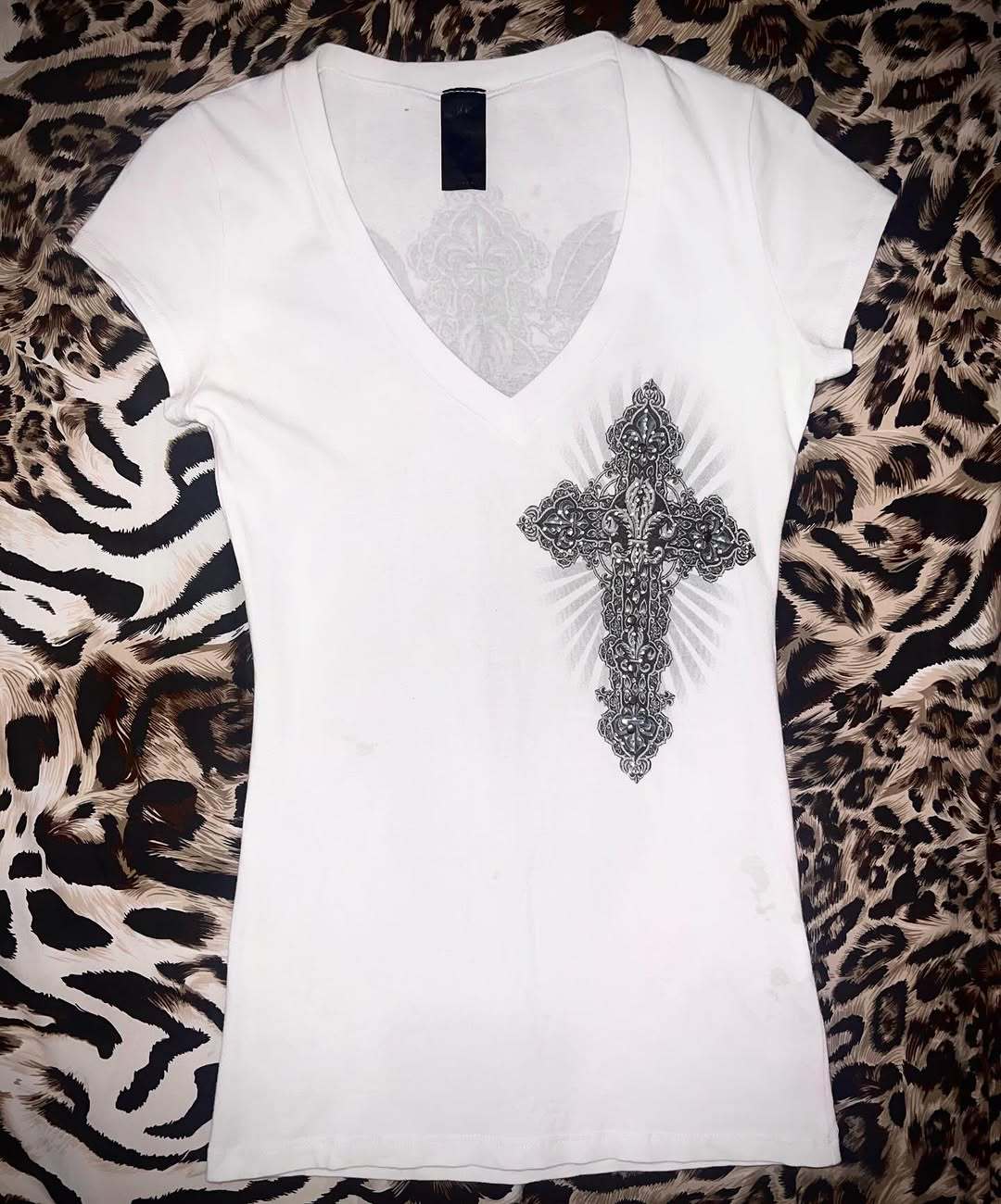 Women V-Neck T-Shirt with Artistic Cross Design StylebySassy