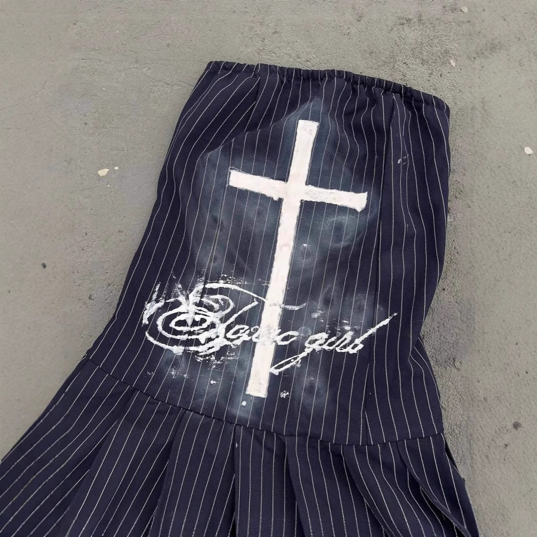 Ladies Fashion Pleated Skirt with Graphic Elements StylebySassy