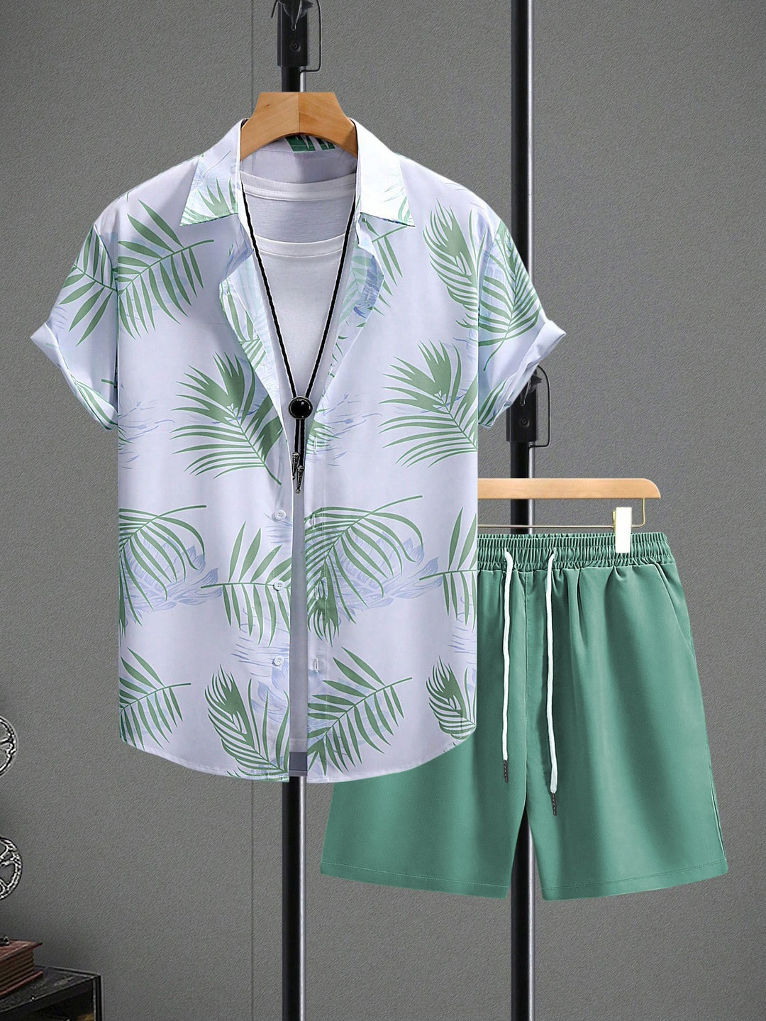 Men's vacation set with short-sleeved lapel shirt in palm print and elastic drawstring bermuda StylebySassy