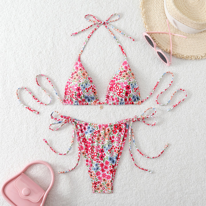 Women's triangle bikini with adjustable ties and floral patterns StylebySassy