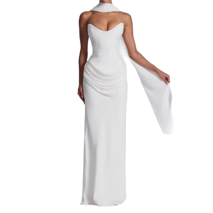 Women's Elegant Strapless Wedding Dress with Flowing Skirt StylebySassy