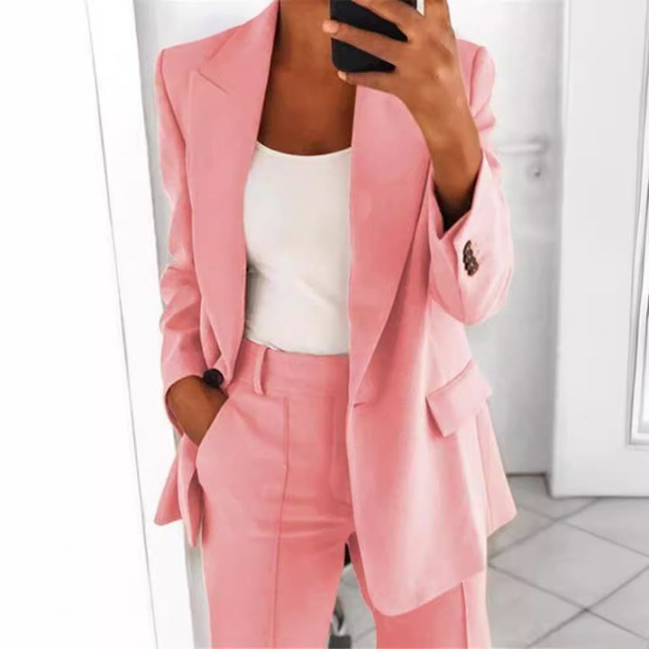 Women's Two-Piece Suit with Button-Front Blazer