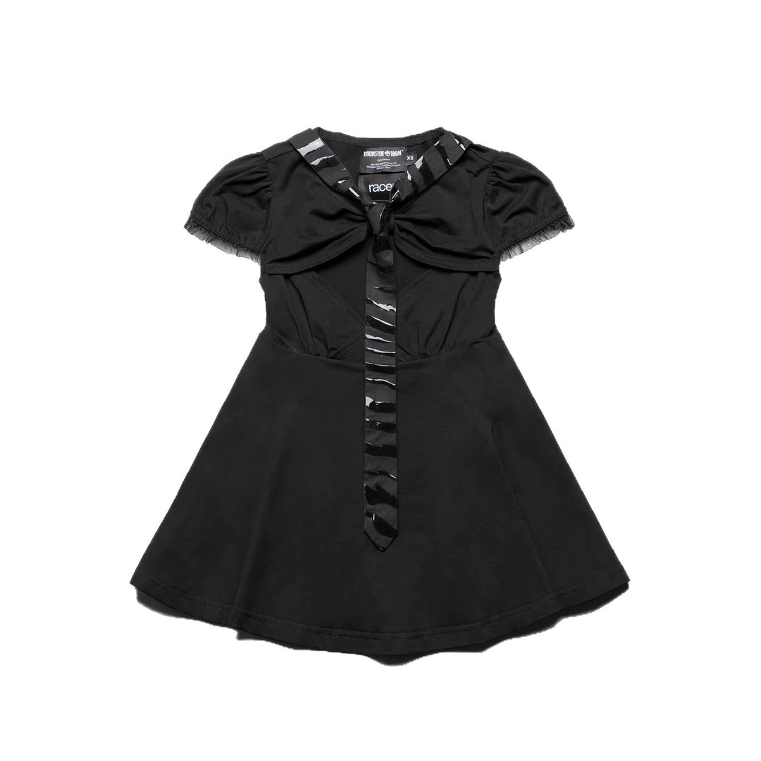 Women playful dress with large collar and fitted design StylebySassy
