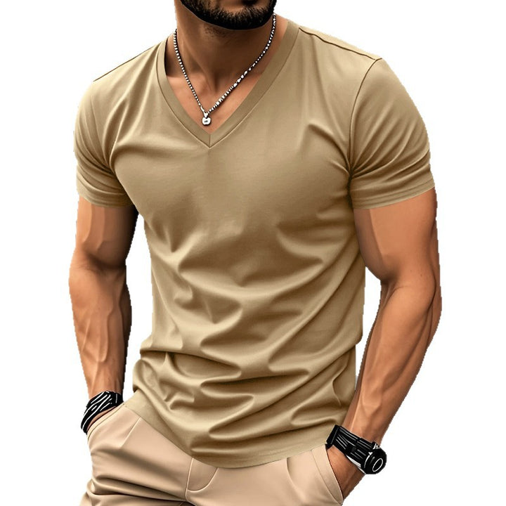 Men's classic V-neck T-shirt made of fine cotton jersey with reinforced neckband and double stitching StylebySassy