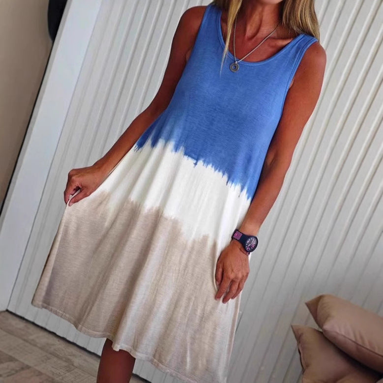 Women's sleeveless swing dress made of soft jersey with flowing color transition and flared silhouette StylebySassy