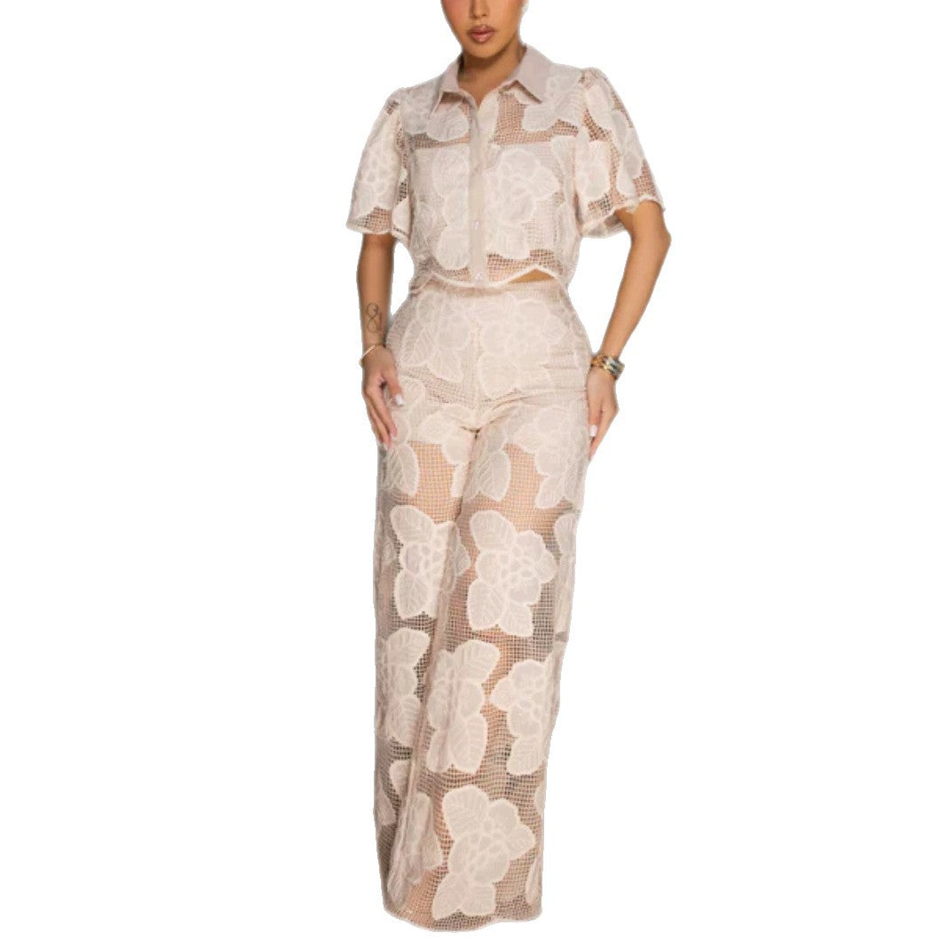 Women's short-cut shirt blouse made of floral lace with high-cut wide-leg pants StylebySassy