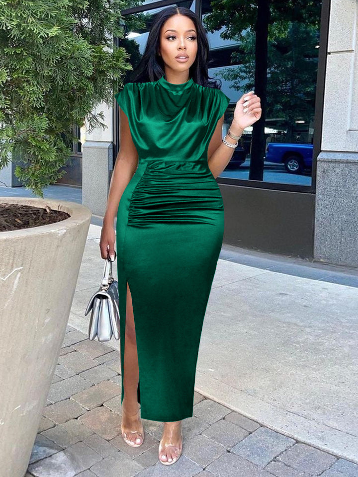 Ladies Elegant figure-flattering maxi dress with side slit StylebySassy