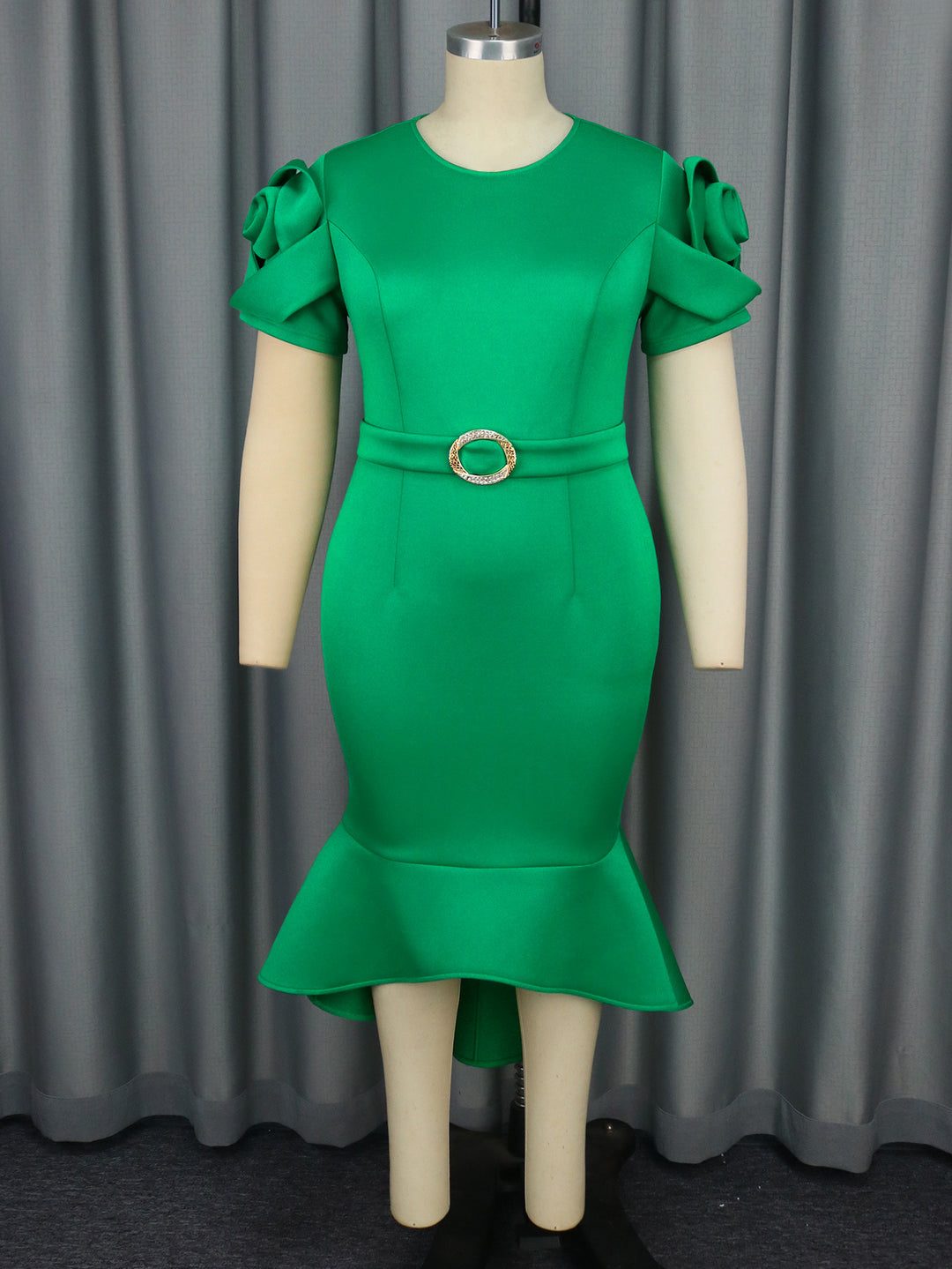 Women's fitted dress with voluminous sleeves and tailored belt detail StylebySassy
