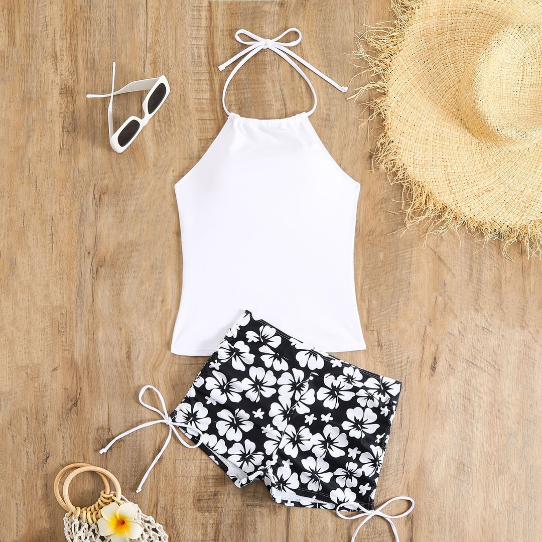 Ladies sporty bathing set with fashionable floral pattern StylebySassy