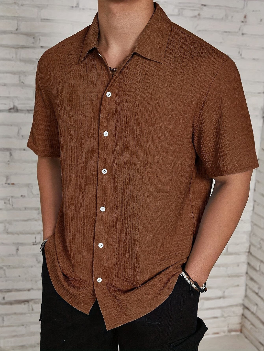 Men's casually cut shirt made of crinkled cotton blend with Kent collar StylebySassy