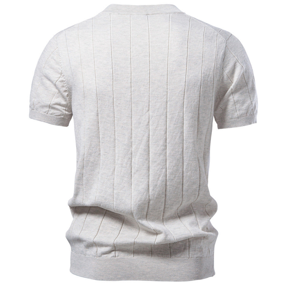 Men's lightweight short-sleeve knit pullover with fine rib structure and round neck StylebySassy