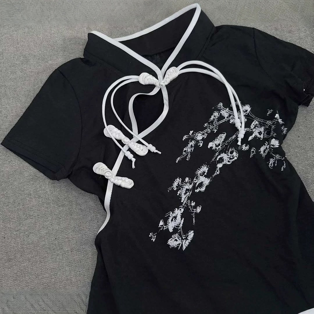 Women Modern Chinese Short Sleeve T-Shirt with Creative Knot Design StylebySassy