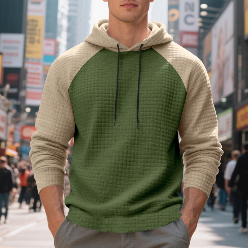 Men's quilted hoodie with raglan sleeves and drawstring StylebySassy