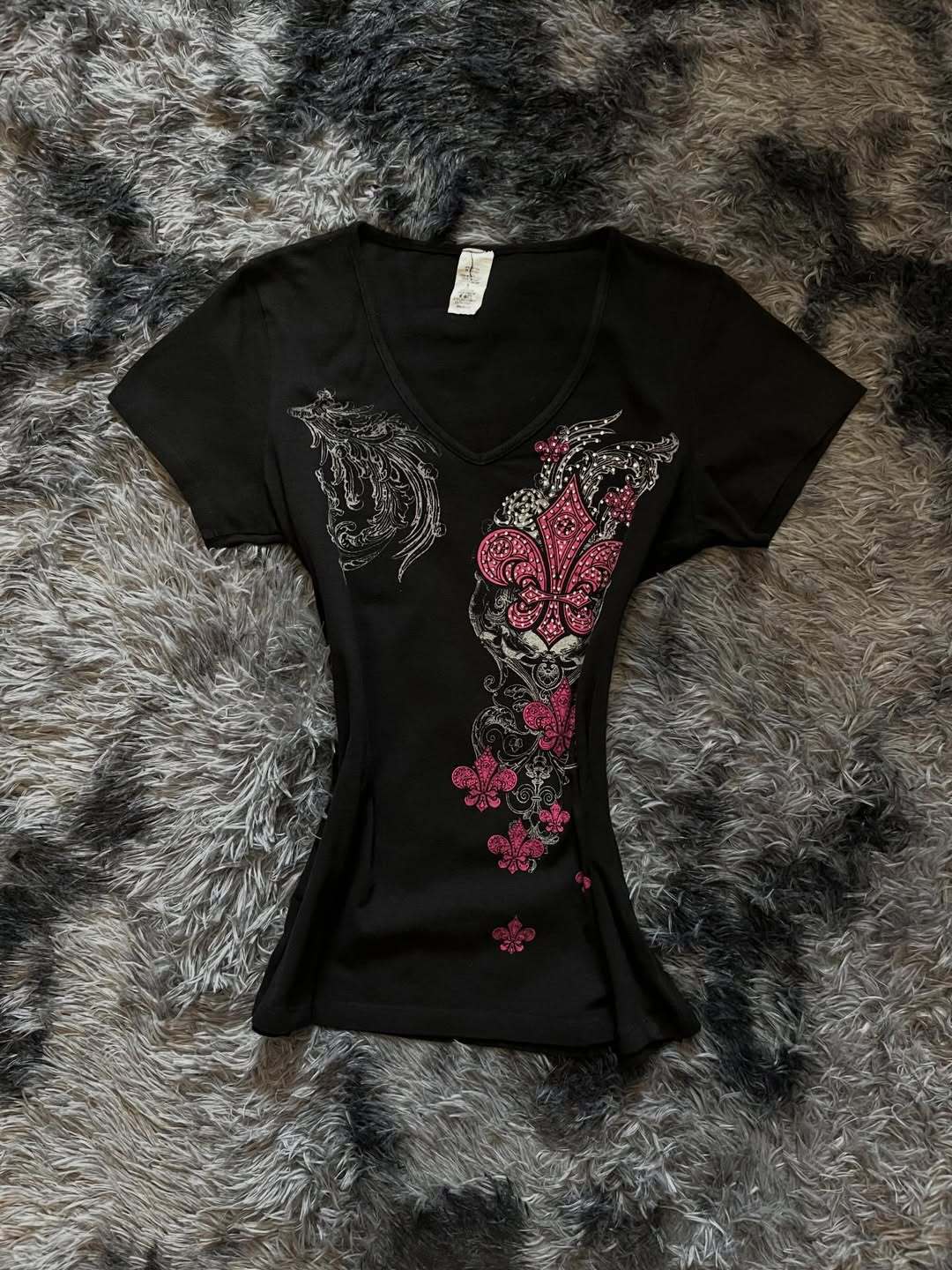 Women's T-Shirt with unique floral design StylebySassy
