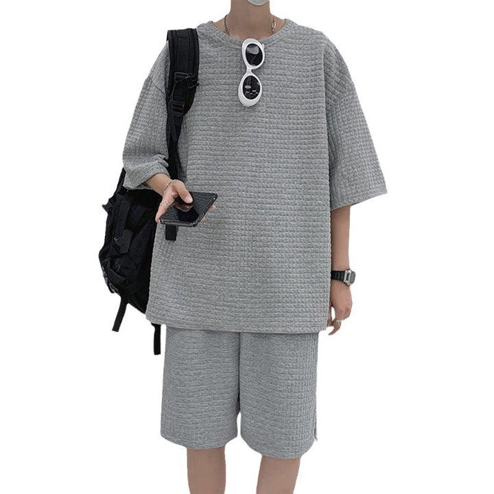 Men's square structure leisure set with oversized round neck shirt and knee-length relax shorts StylebySassy