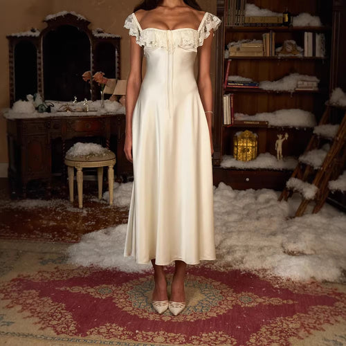Women Elegant floor-length dress with lace trim StylebySassy