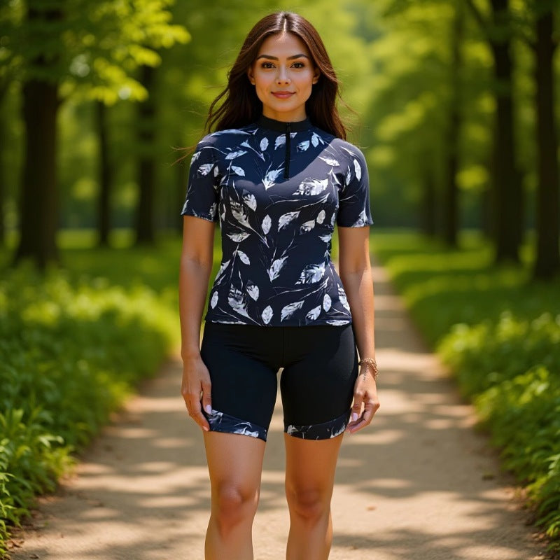 Women's sporty short-sleeve swimsuit with floral pattern StylebySassy