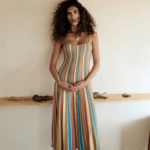 Ladies' elegant maxi dress in slip style with spaghetti straps, fitted cut and wide hem StylebySassy