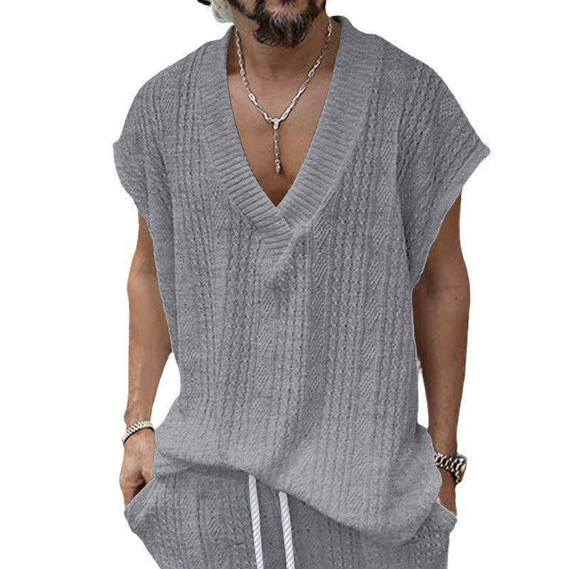 Men's knitted top made of coarse knit with deep V-neck and textured pattern StylebySassy