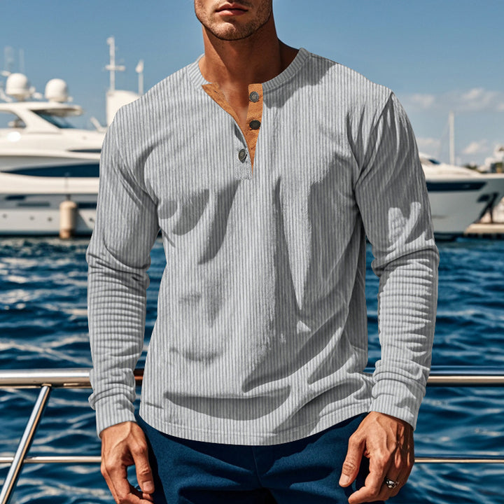 Men's ribbed long-sleeve Henley shirt with stand-up collar and concealed placket made of breathable jersey StylebySassy