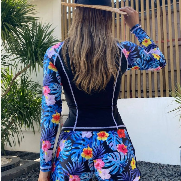 Women Long Sleeve Surf Swimsuit with Floral Pattern StylebySassy
