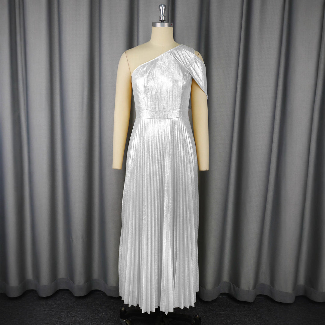 Ladies Glamorous One-Shoulder Evening Dress with Pleated Pleats StylebySassy
