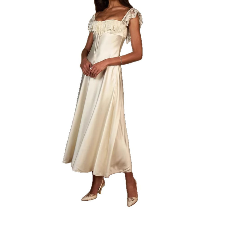Women Elegant floor-length dress with lace trim StylebySassy