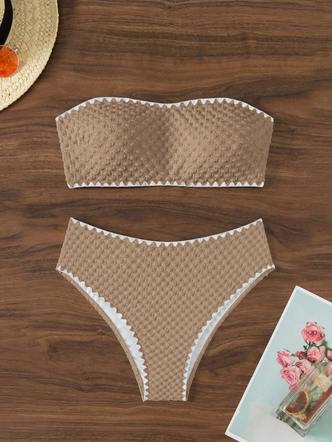Women's bandeau bikini with structured surface StylebySassy