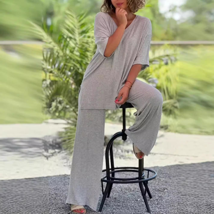 Women's two-piece travel and loungewear set made of soft ribbed jersey with a longline tunic and palazzo pants StylebySassy