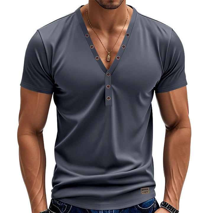 Men's tailored short-sleeve Henley shirt made of cotton-elastane with a deep V-neckline and decorative button placket StylebySassy