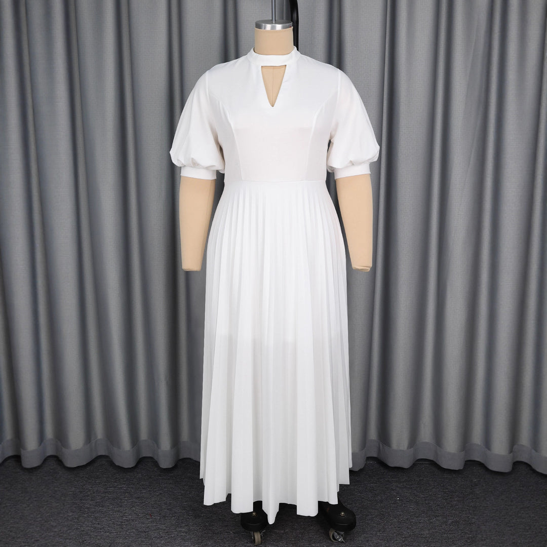 Ladies Elegant Maxi Dress with Pleated Skirt and Keyhole Neckline StylebySassy