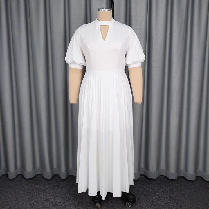 Ladies Elegant Maxi Dress with Pleated Skirt and Keyhole Neckline StylebySassy