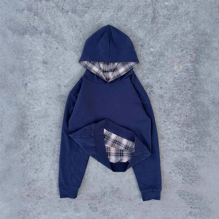 Ladies short-cut hoodie with checkered flannel lining and kangaroo pocket StylebySassy
