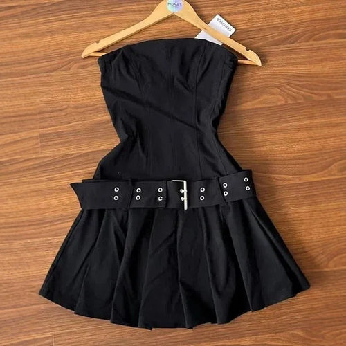 Women’s sheath dress with removable belt StylebySassy