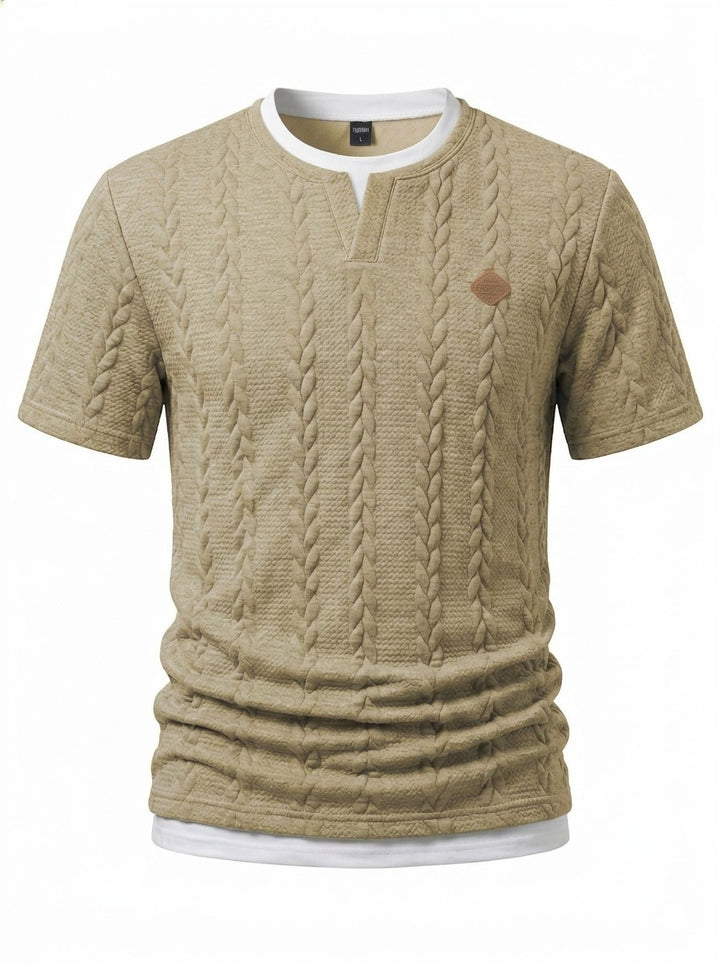 Men's textured short-sleeve shirt with embossed braid structure, V-insert at the round neck and layered look StylebySassy