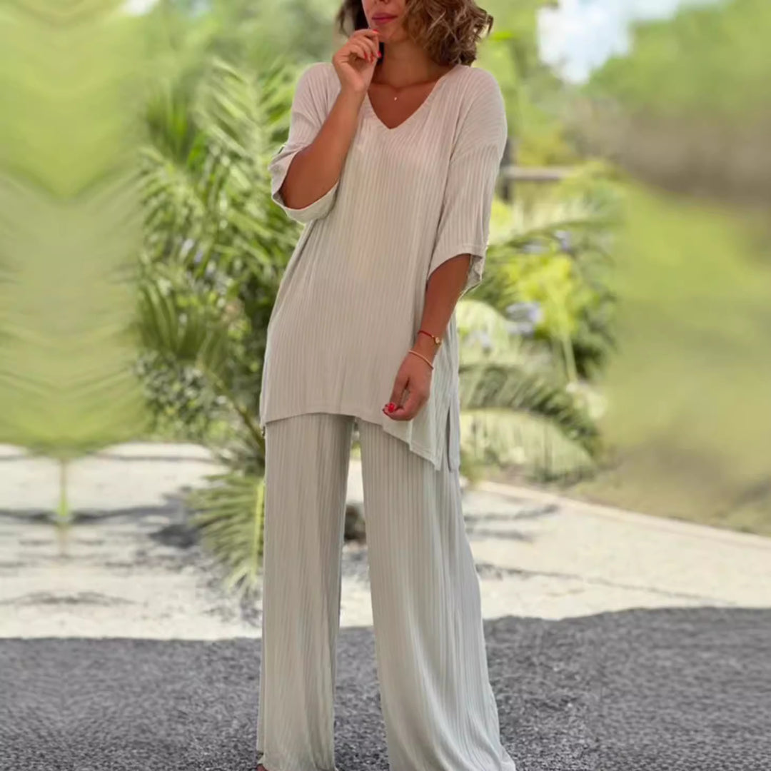Women's two-piece travel and loungewear set made of soft ribbed jersey with a longline tunic and palazzo pants StylebySassy