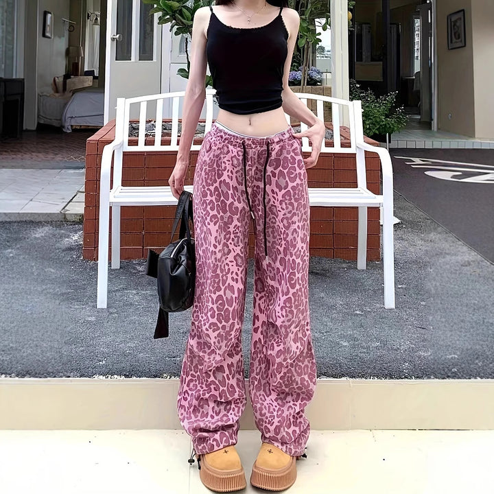 Women’s cargo pants with leopard print and elastic waistband StylebySassy