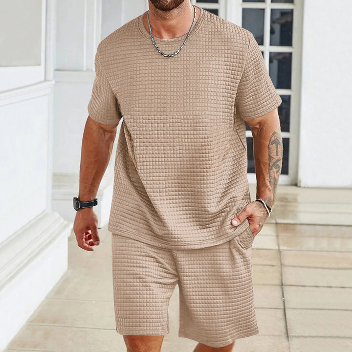 Men's waffle structure lounge and leisure set with wide-cut short-sleeve shirt and shorts with elastic waistband StylebySassy