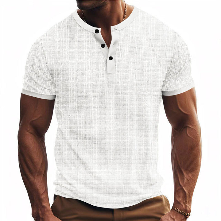 Men's short sleeve Serafino with triple button placket and finely knitted grid structure StylebySassy
