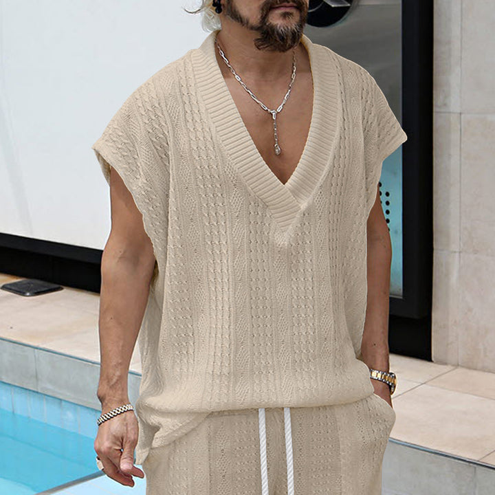 Men's knitted top made of coarse knit with deep V-neck and textured pattern StylebySassy
