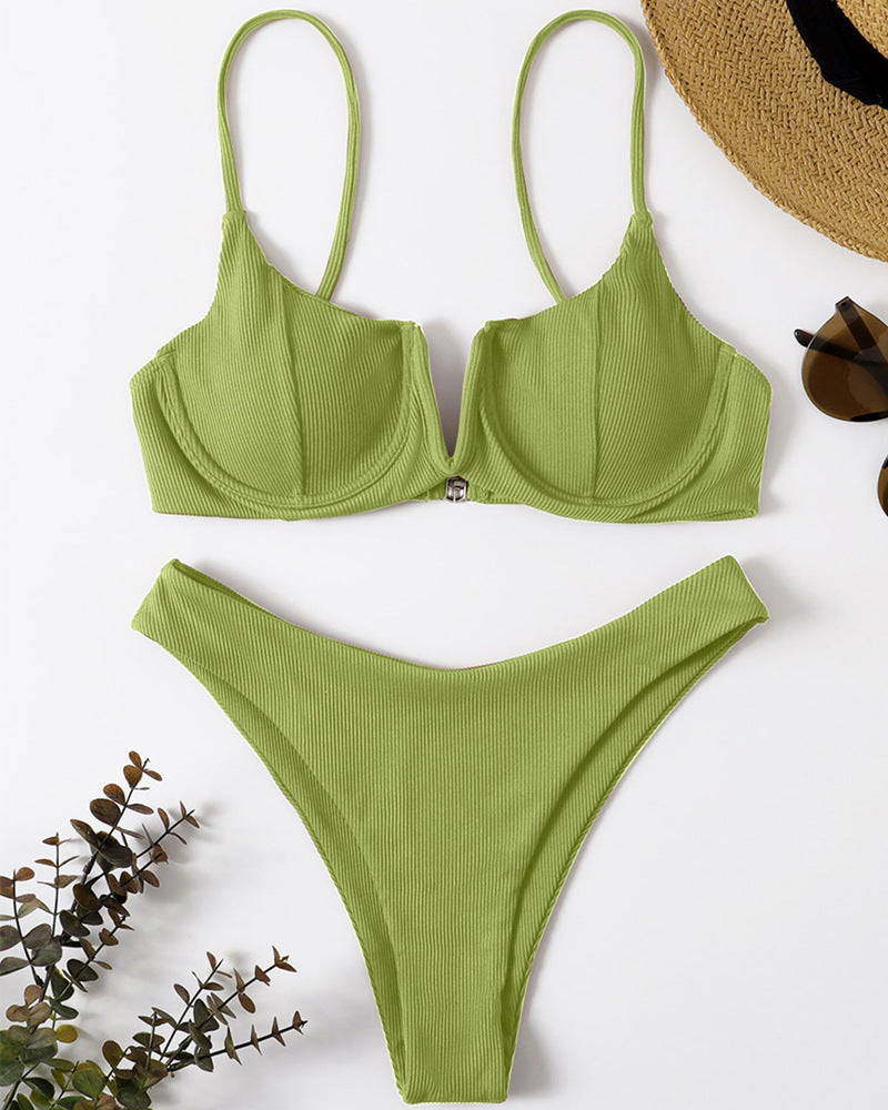 Women’s bikini with underwire and structured ribbed look StylebySassy