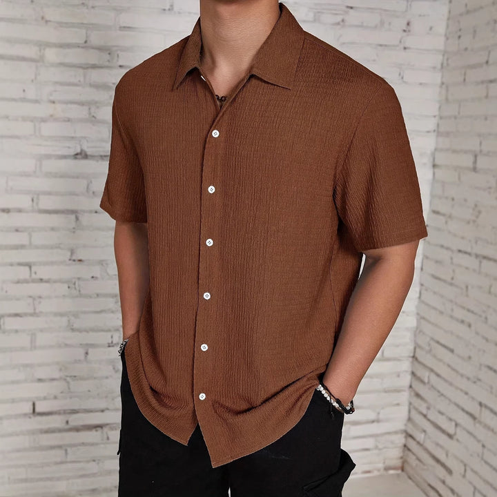 Men's casually cut shirt made of crinkled cotton blend with Kent collar StylebySassy