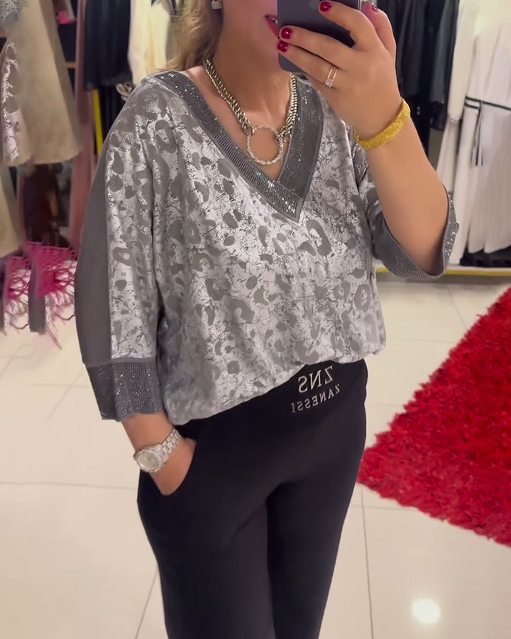 Women's shimmering Jacquard blouse shirt with V yoke in jewelry look and three-quarter sleeves StylebySassy