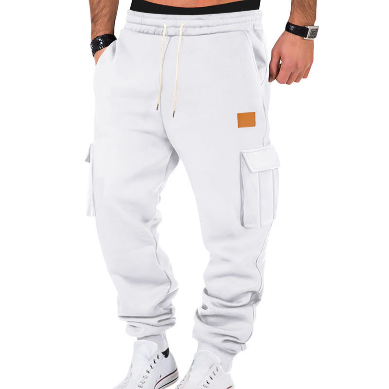 Men's nan urban Cargo Jogger made of soft sweat fabric, elastic waistband, drawstring and appliquéd flap pockets StylebySassy